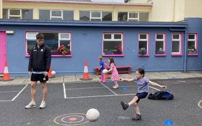 Seán coaches Junior & Senior Infants